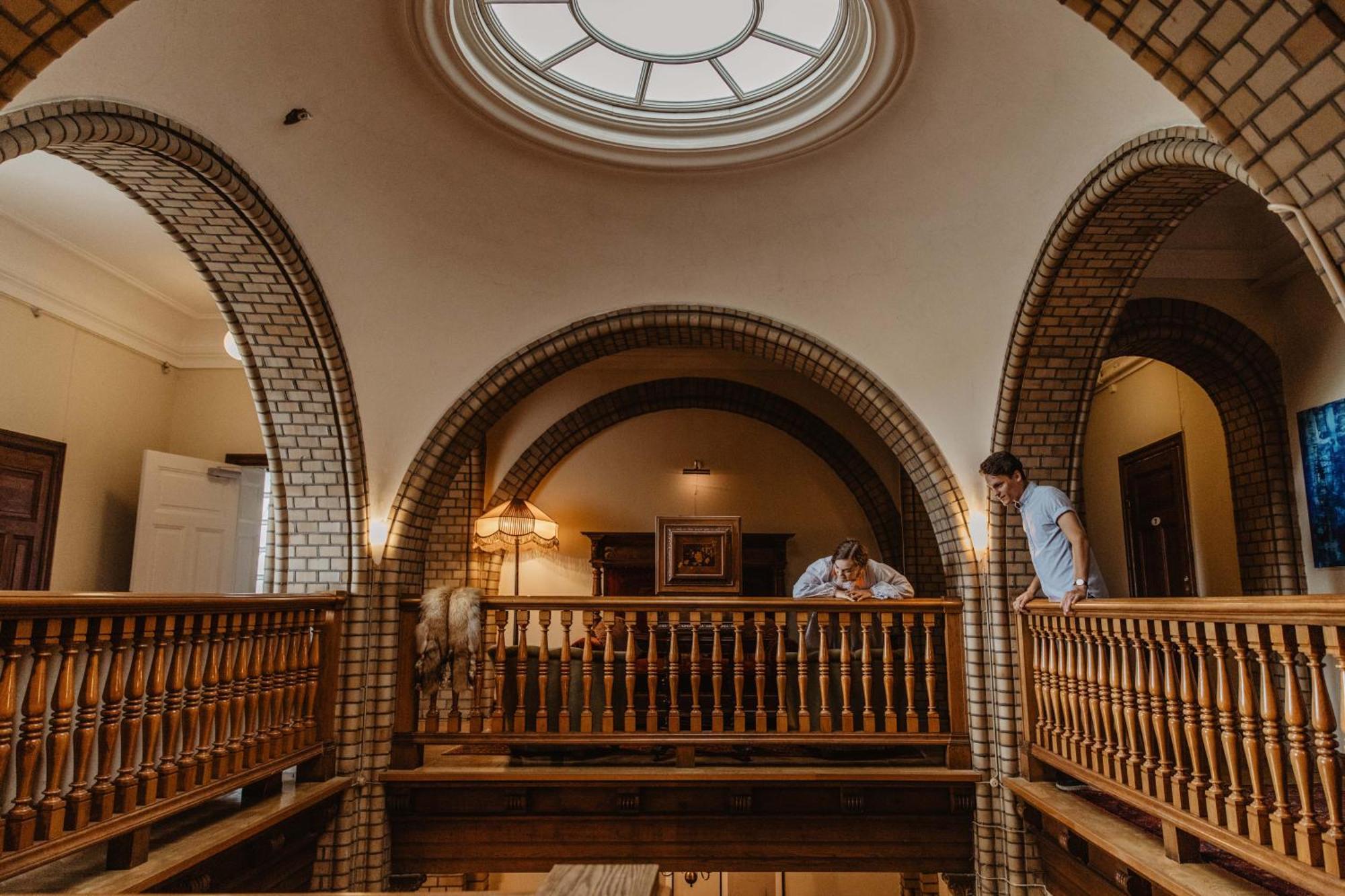 Hotel Slottsvillan Хускварна Екстериор снимка